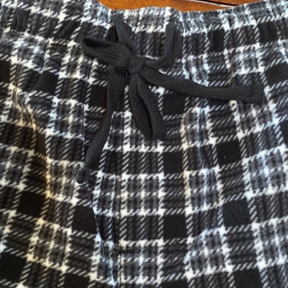 💚🆕 Fleece Sleep Pants - Picture 6 of 14